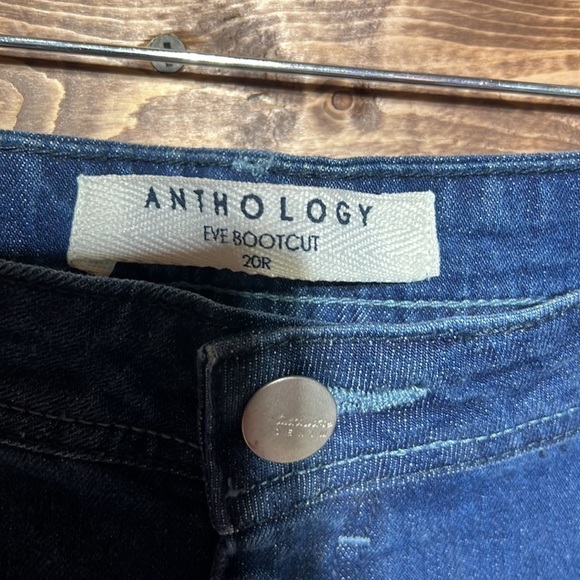 Anthology eve boot cut jeans. Size 20. EUC. - Picture 5 of 7